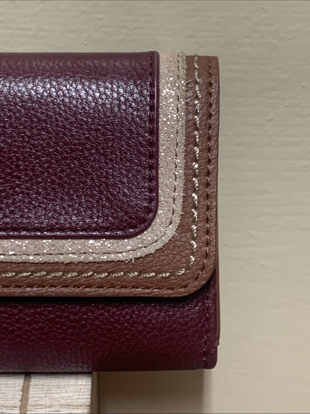 The SAK Leather Wallet - Picture 15 of 16
